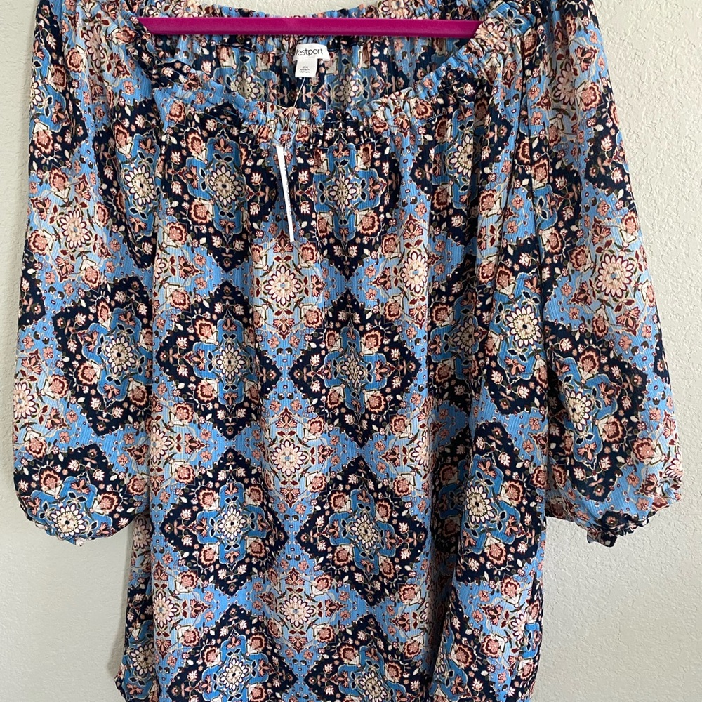 Westport Blue and Black Patterned Blouse
Never worn